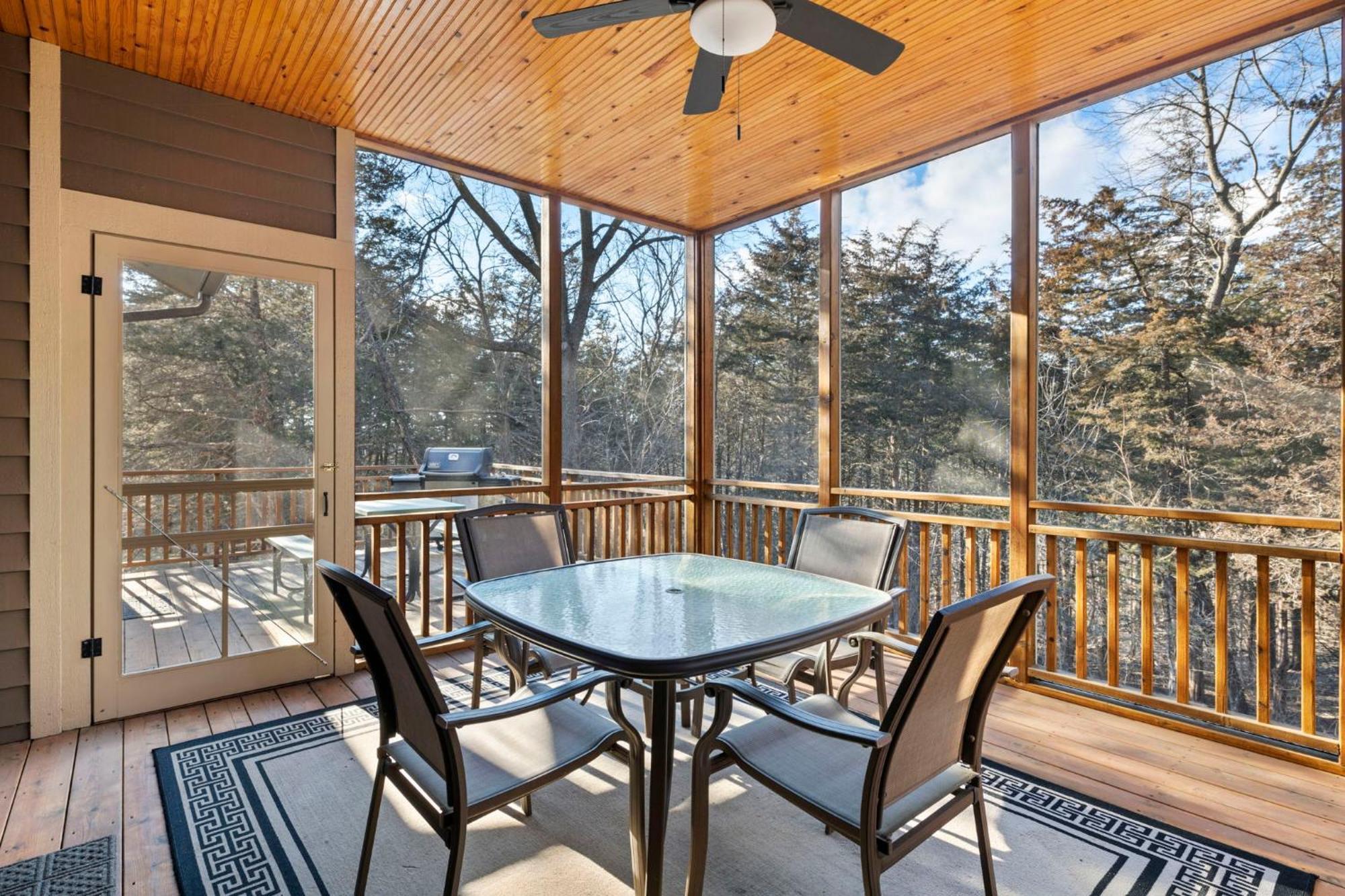 The Lodge, 'North Woods' Style, Boutique Galena Getaway! Kültér fotó